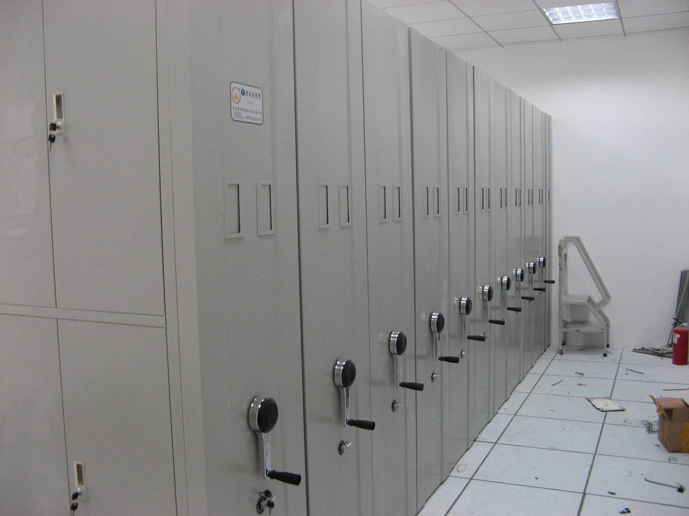 智能型手動(dòng)電動(dòng)密集架